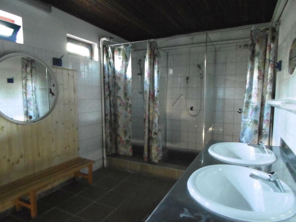 Goecsej Voelgye Kemping Kustánszeg Exterior foto